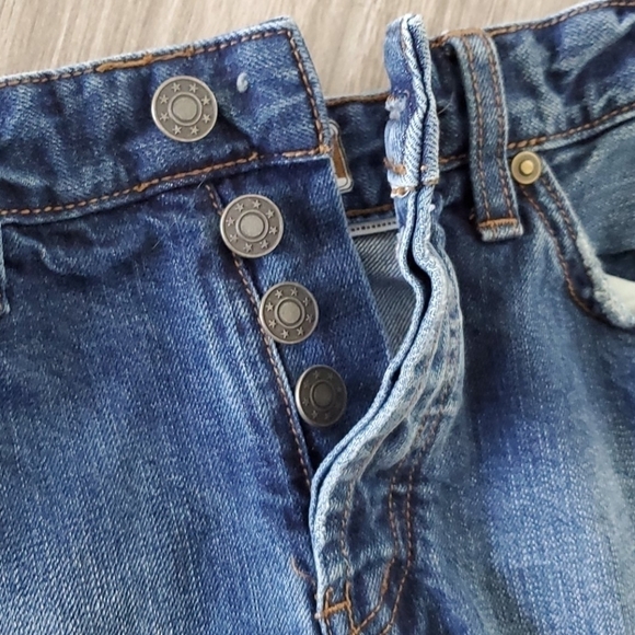 Free People Uptown High Rise Raw Hem shorts Size 26 - Picture 7 of 8